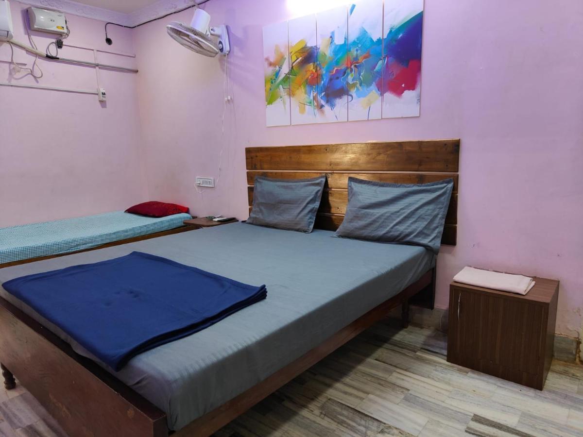 Hotel Hcb Brahmapur Zimmer foto