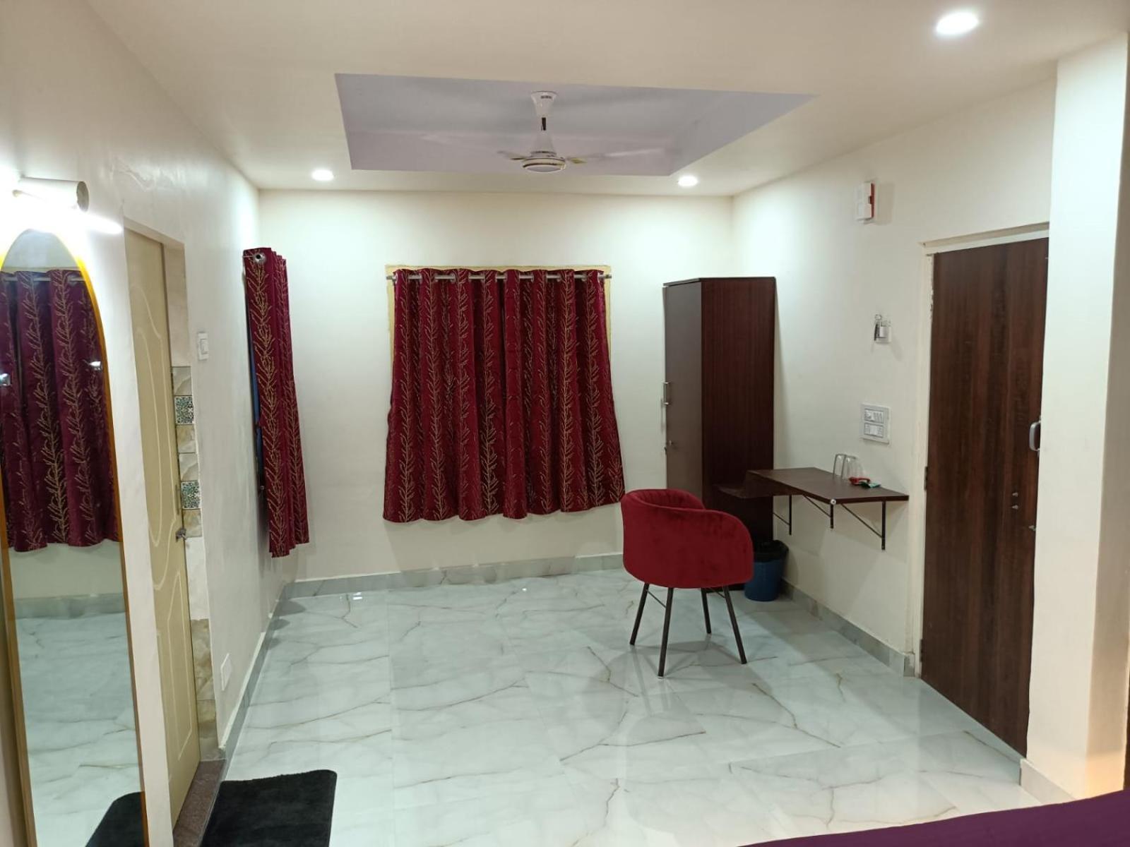 Hotel Hcb Brahmapur Exterior foto